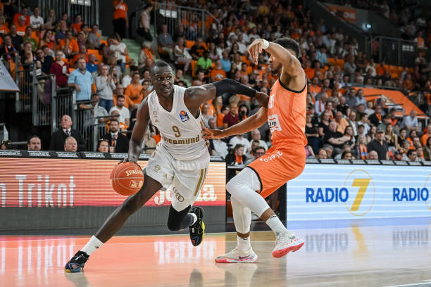 仅帮助皇马 仅帮助皇马