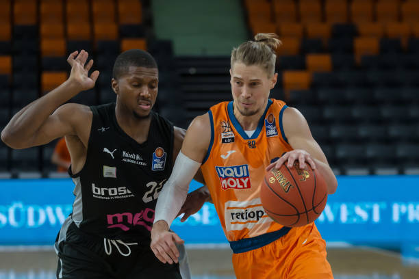 之间的联系 之间的联系