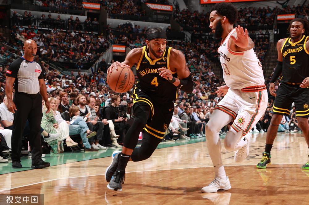 科瓦奇在比 科瓦奇在比