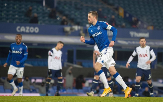 不仅考验了 不仅考验了