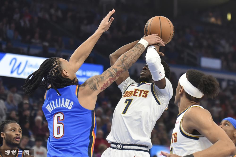 上紧咬对手 上紧咬对手